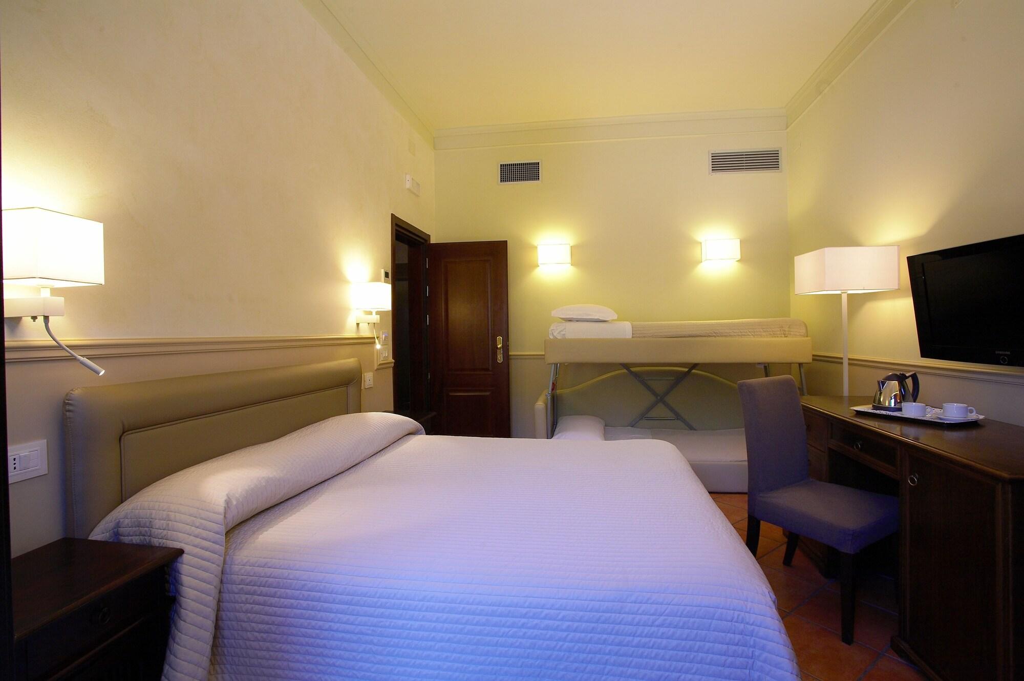 Airone Wellness Hotel Zafferana Etnea Buitenkant foto