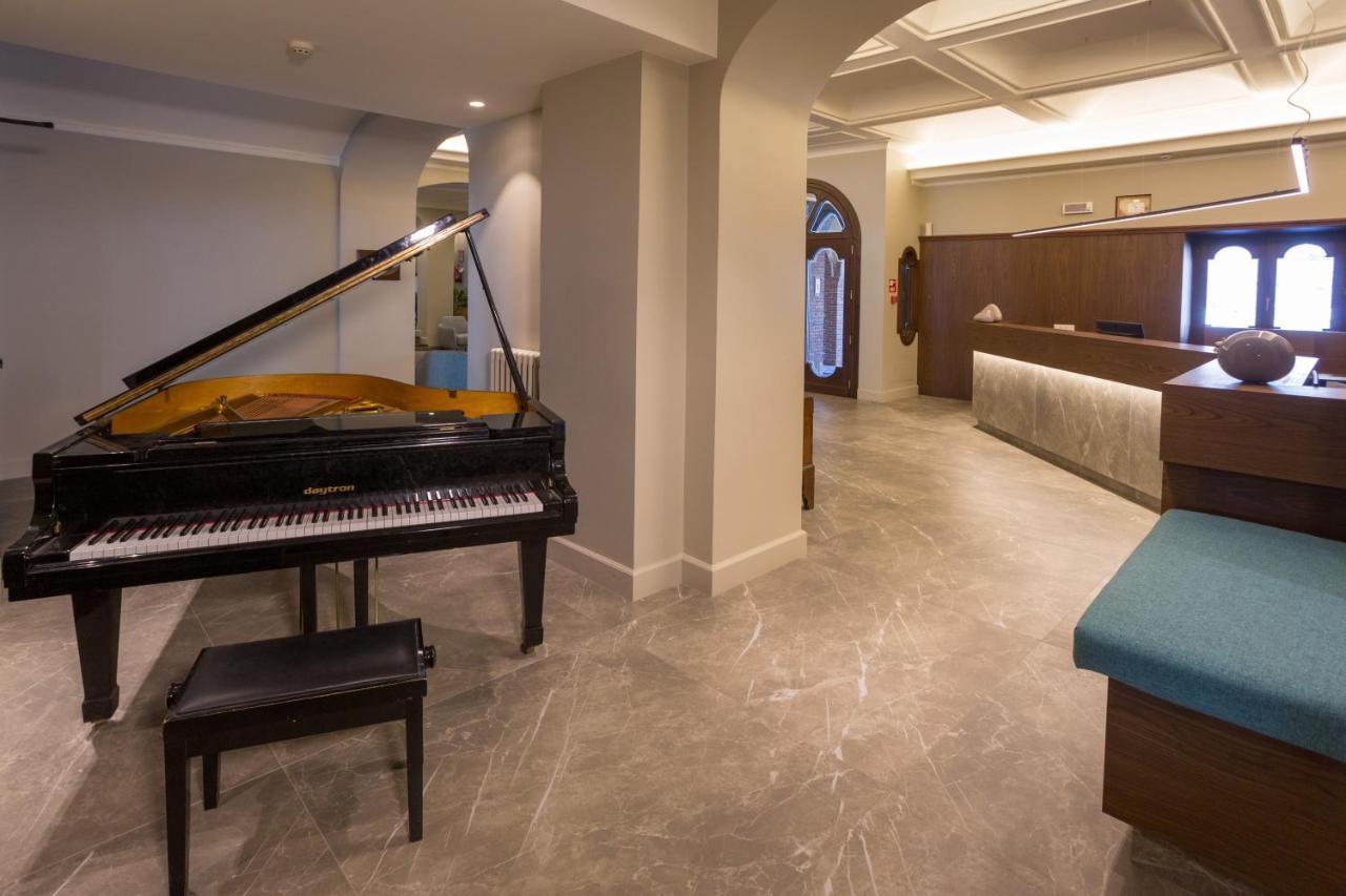 Airone Wellness Hotel Zafferana Etnea Buitenkant foto