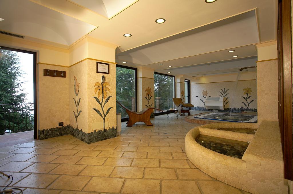 Airone Wellness Hotel Zafferana Etnea Buitenkant foto