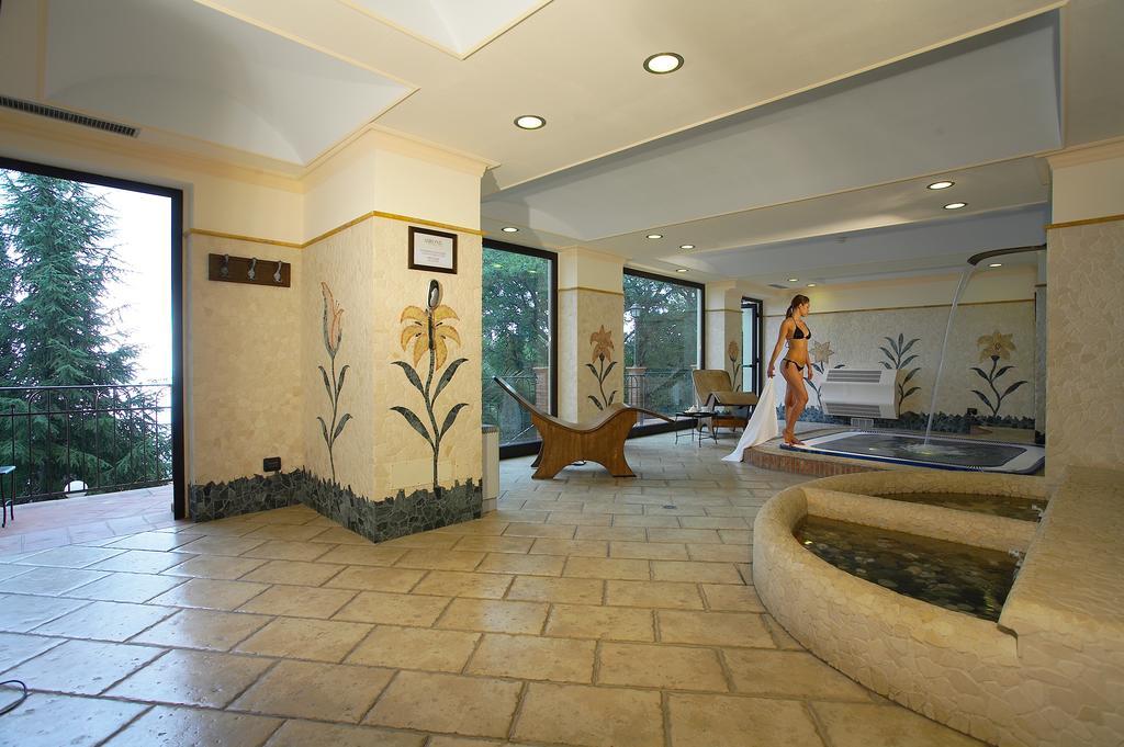 Airone Wellness Hotel Zafferana Etnea Buitenkant foto